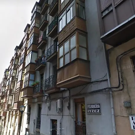 Homestay szállás A 5 Minutos Andando Del Casco Viejo, Ayuntamiento, Plaza Circular Y Gran Via De Y Proximo A 2 Lineas De Metro *