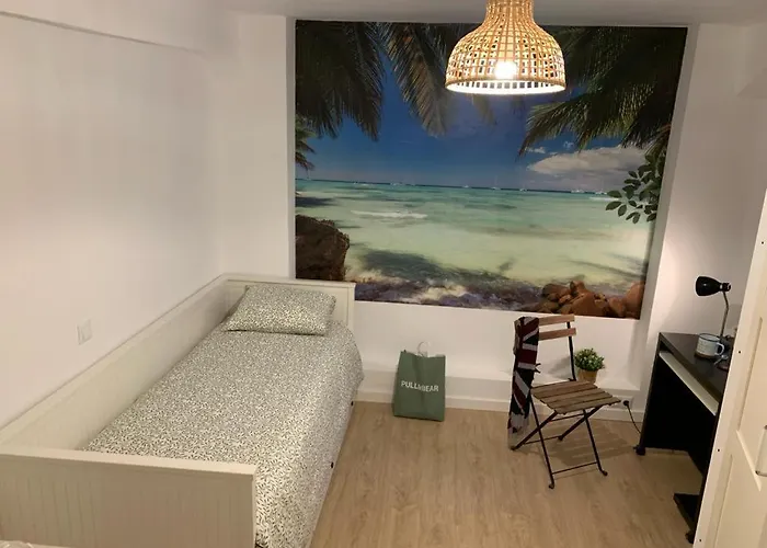 Homestay A 5 Minutos Andando Del Casco Viejo, Ayuntamiento, Plaza Circular Y Gran Via De Y Proximo A 2 Lineas De Metro *